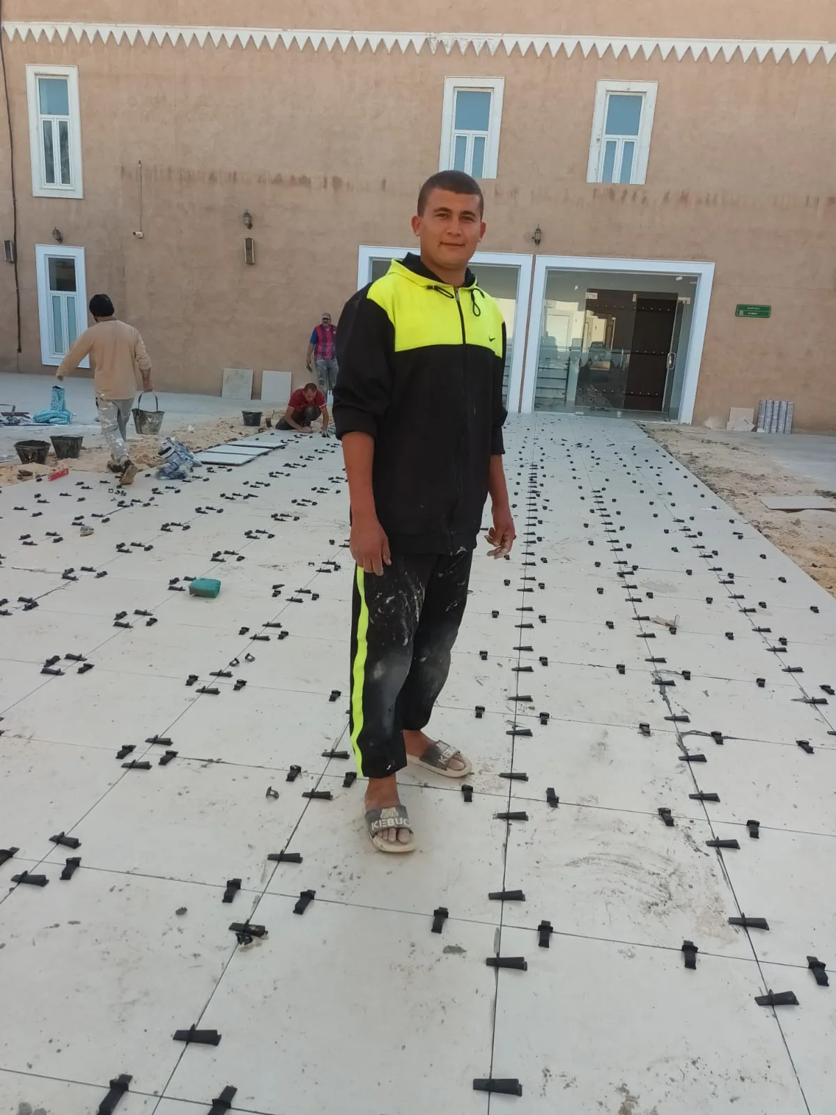 تركيب بلاط متداخل انترلوك الرياض