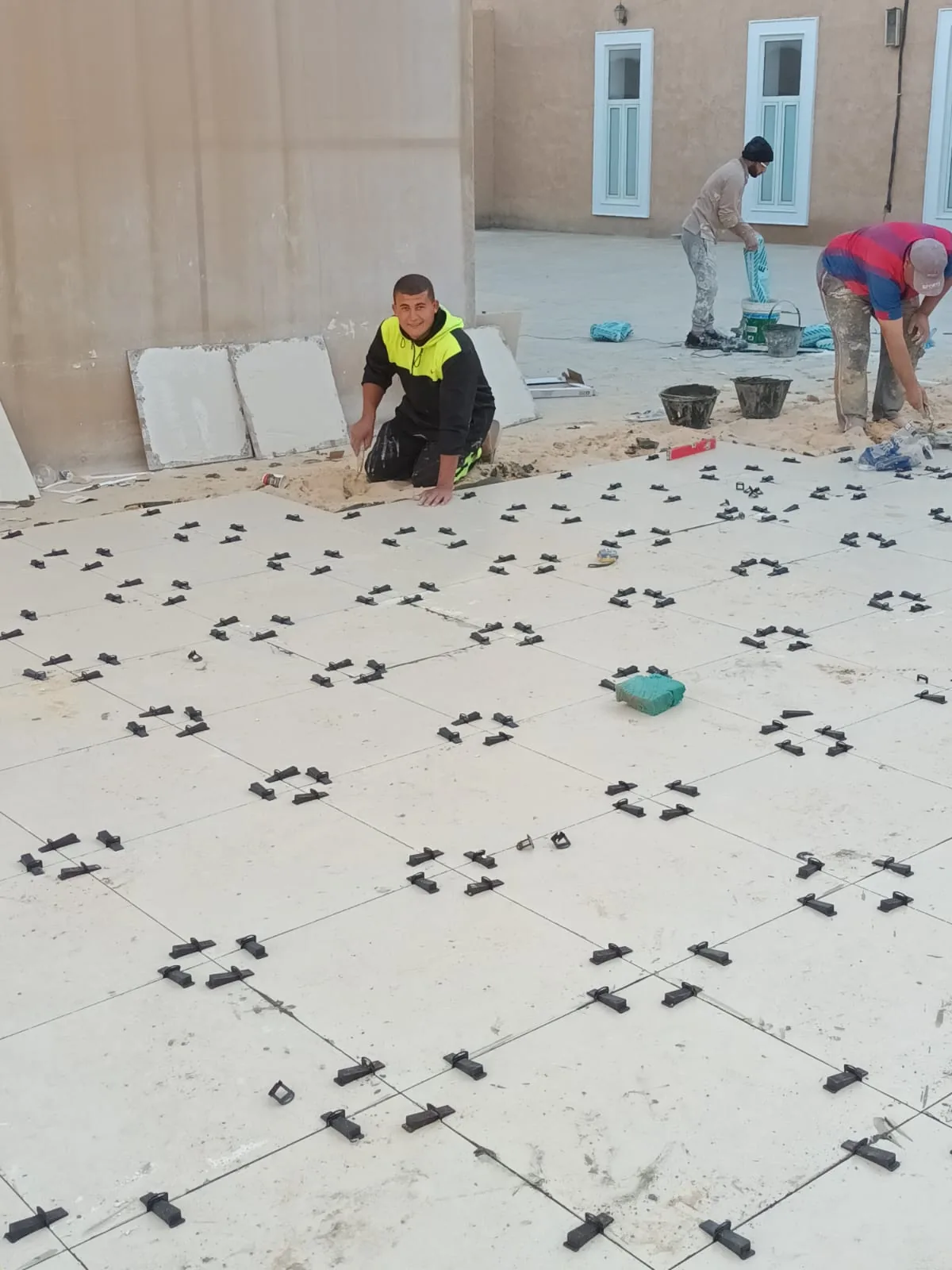 فني تركيب بورسلان ليزر الرياض